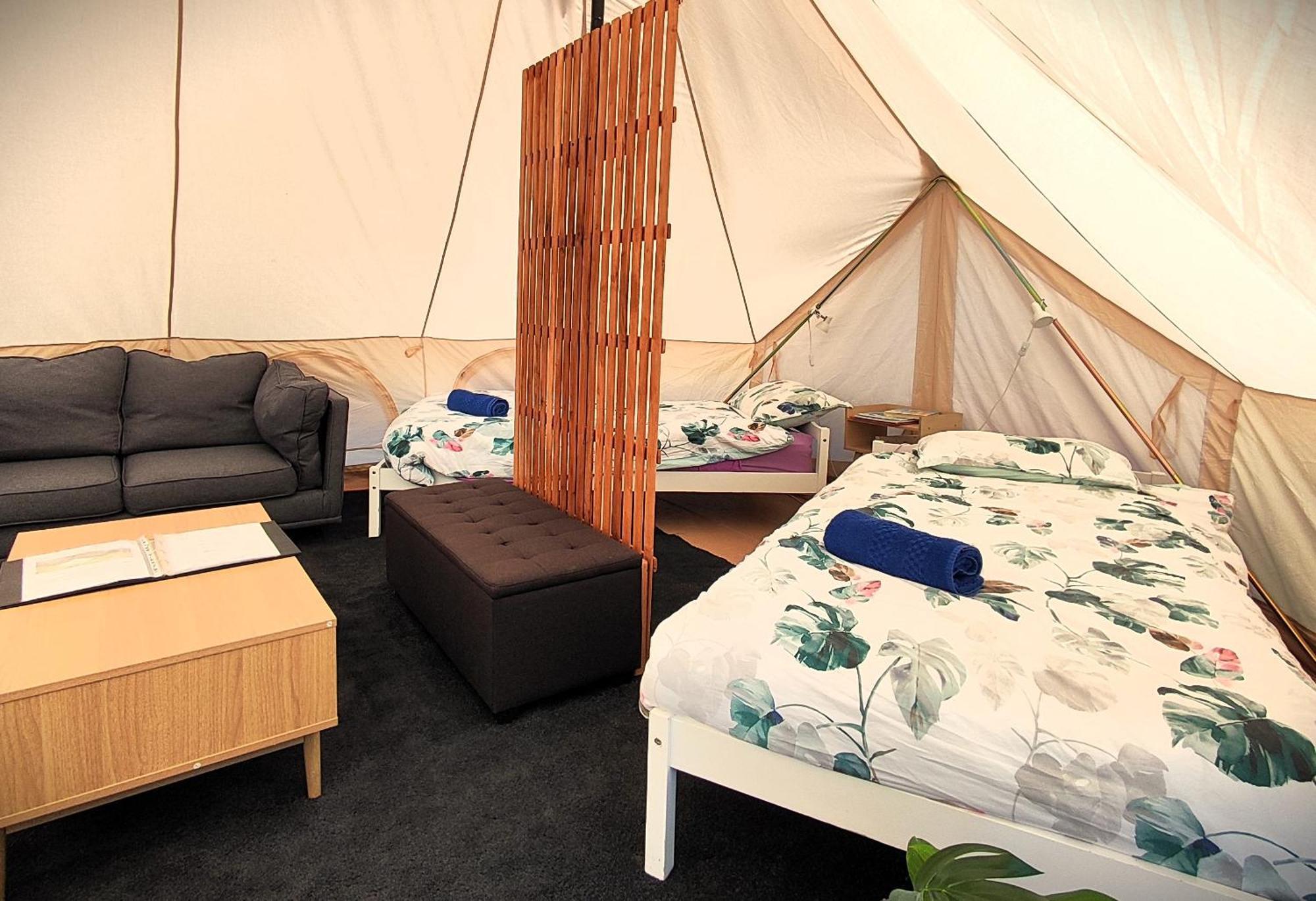 Glamping At Zeehan Bush Camp Eksteriør billede